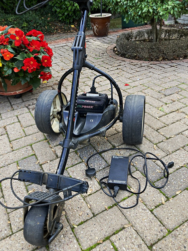 Motorised collapsible wheel - motorised, 3-wheel